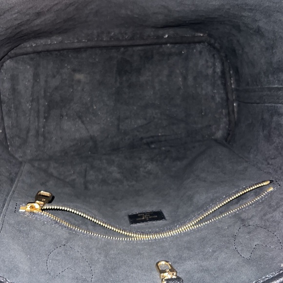 Louis Vuitton Black and White Leather Limited Edition Neverfull Tote Bag - Picture 7 of 13